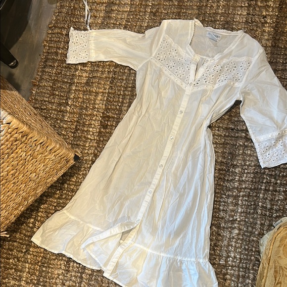 The Paragon Dresses & Skirts - The Paragon 100% Cotton White Prairie Dress Size Small